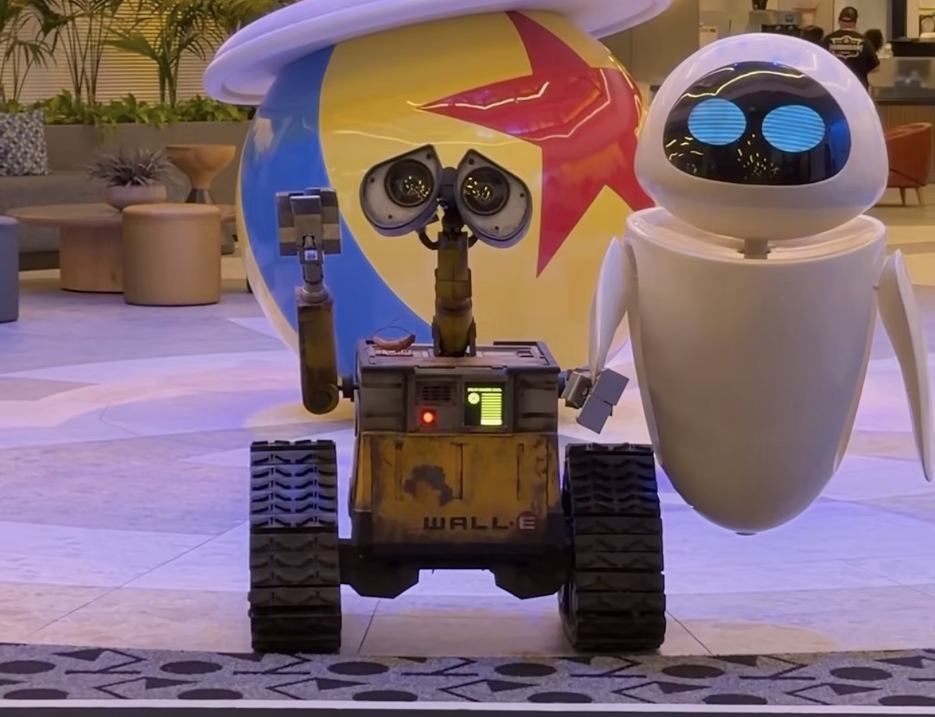 Rare WALL-E And EVE Meet And Greet Debuts At Disneyland Resort