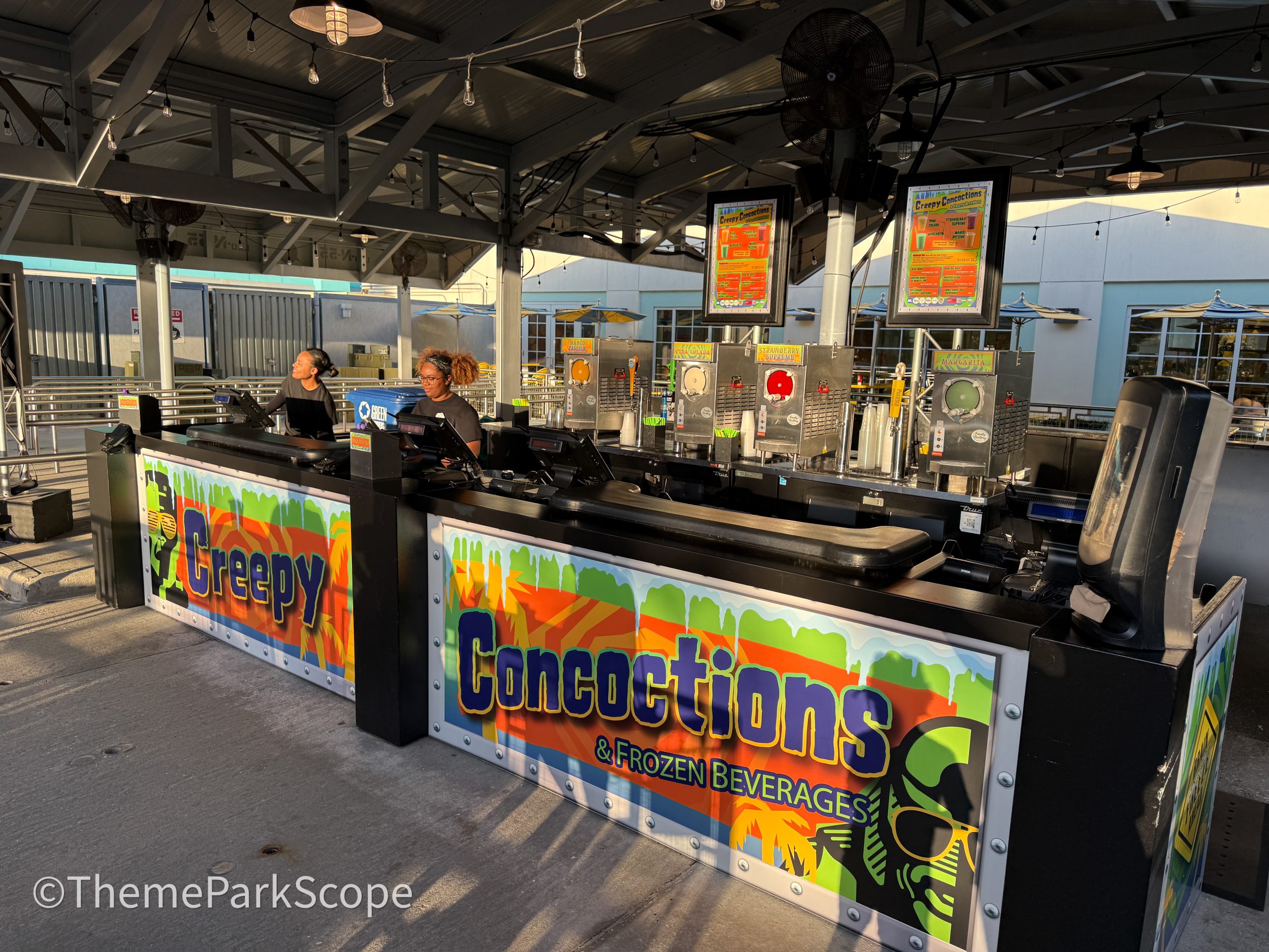 NEW “Creepy Concoctions” Bar Opens At Universal Studios Florida