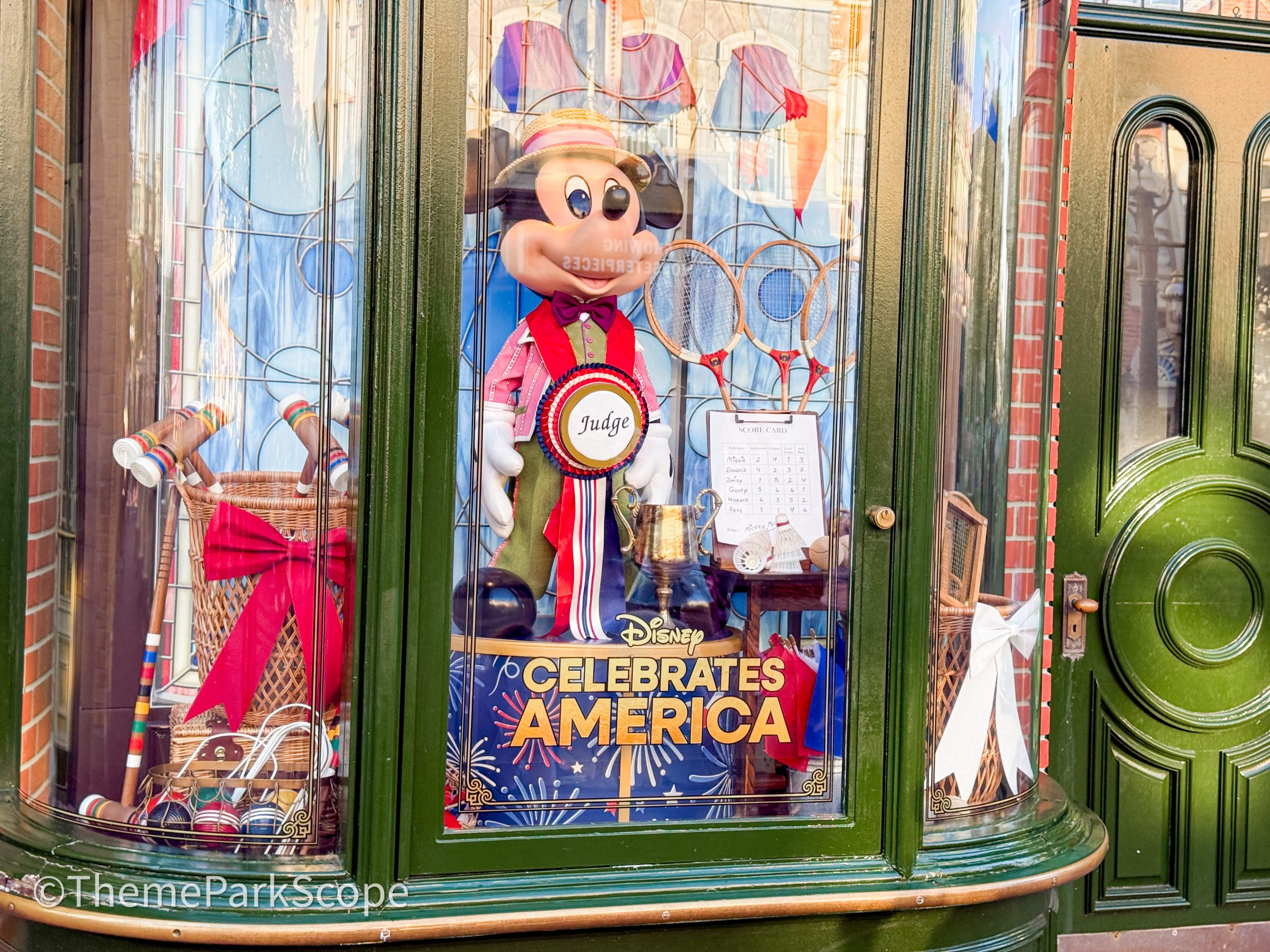 New Patriotic Details Added To Main Street At Magic Kingdom