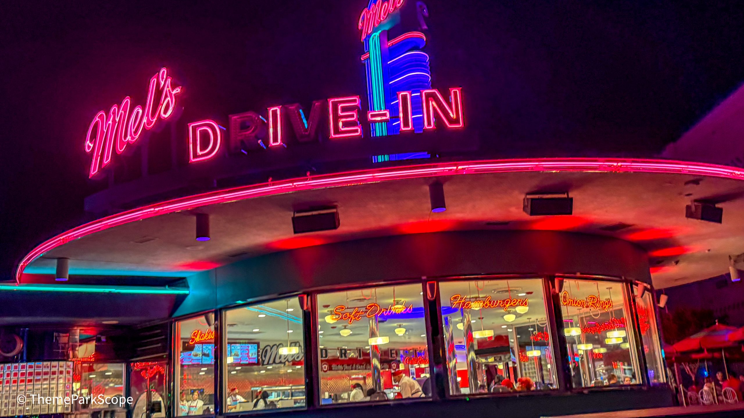 Zombie Carhops Are Back: Mel’s Die-In at Halloween Horror Nights 2026