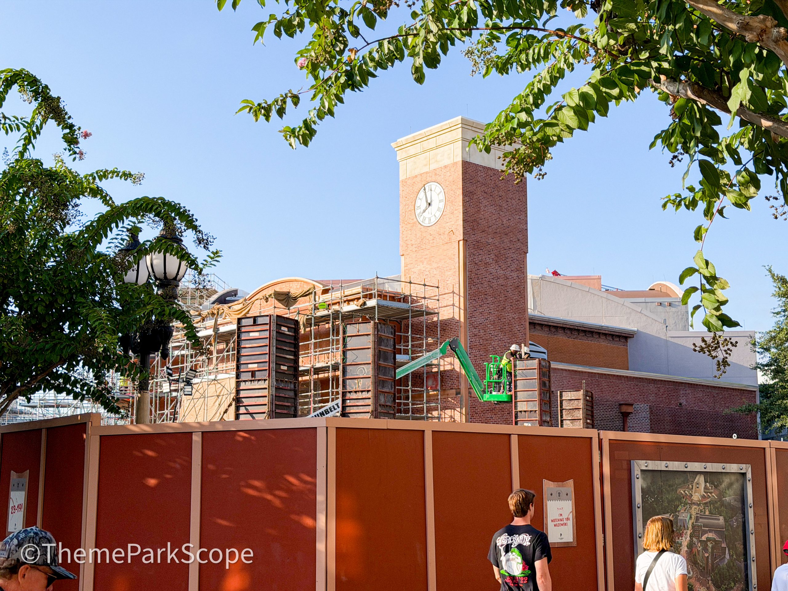 New Photos Show Monstropolis Clock Tower Without Scaffolding
