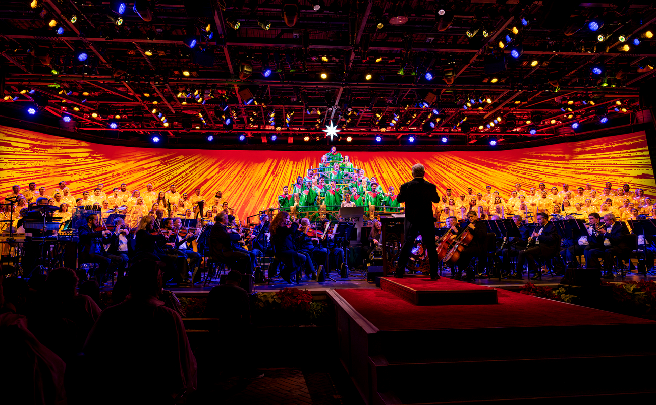 Want a Guaranteed Seat for EPCOT’s Candlelight Processional? The 2026 Dining Packages Are Live