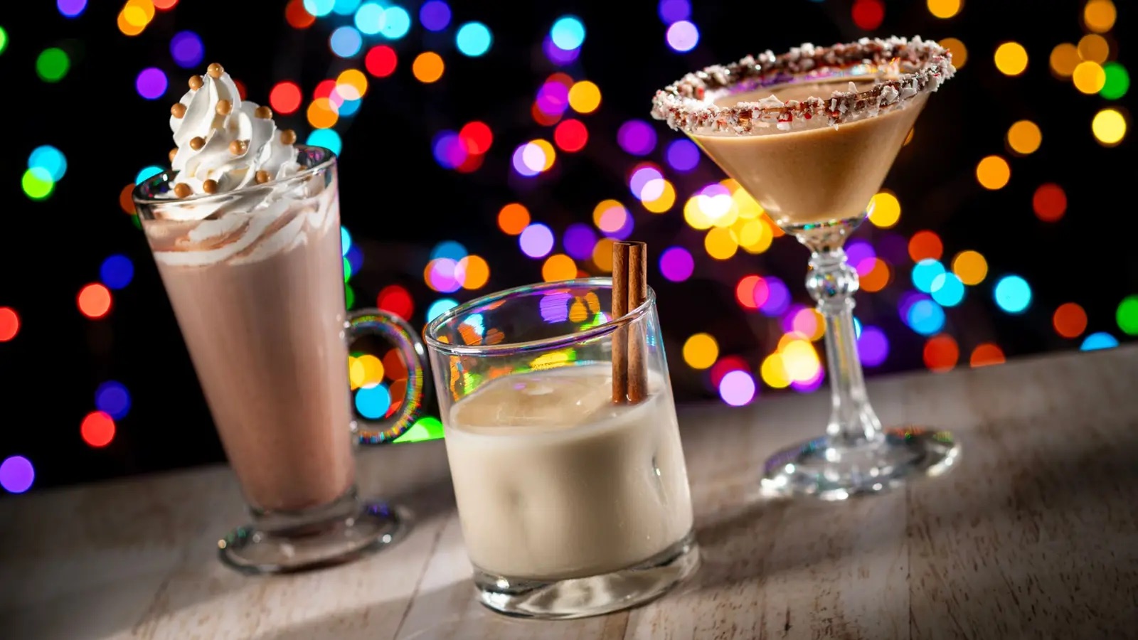 Reservations for Jazzy Holidays at The Hollywood Brown Derby Are Open