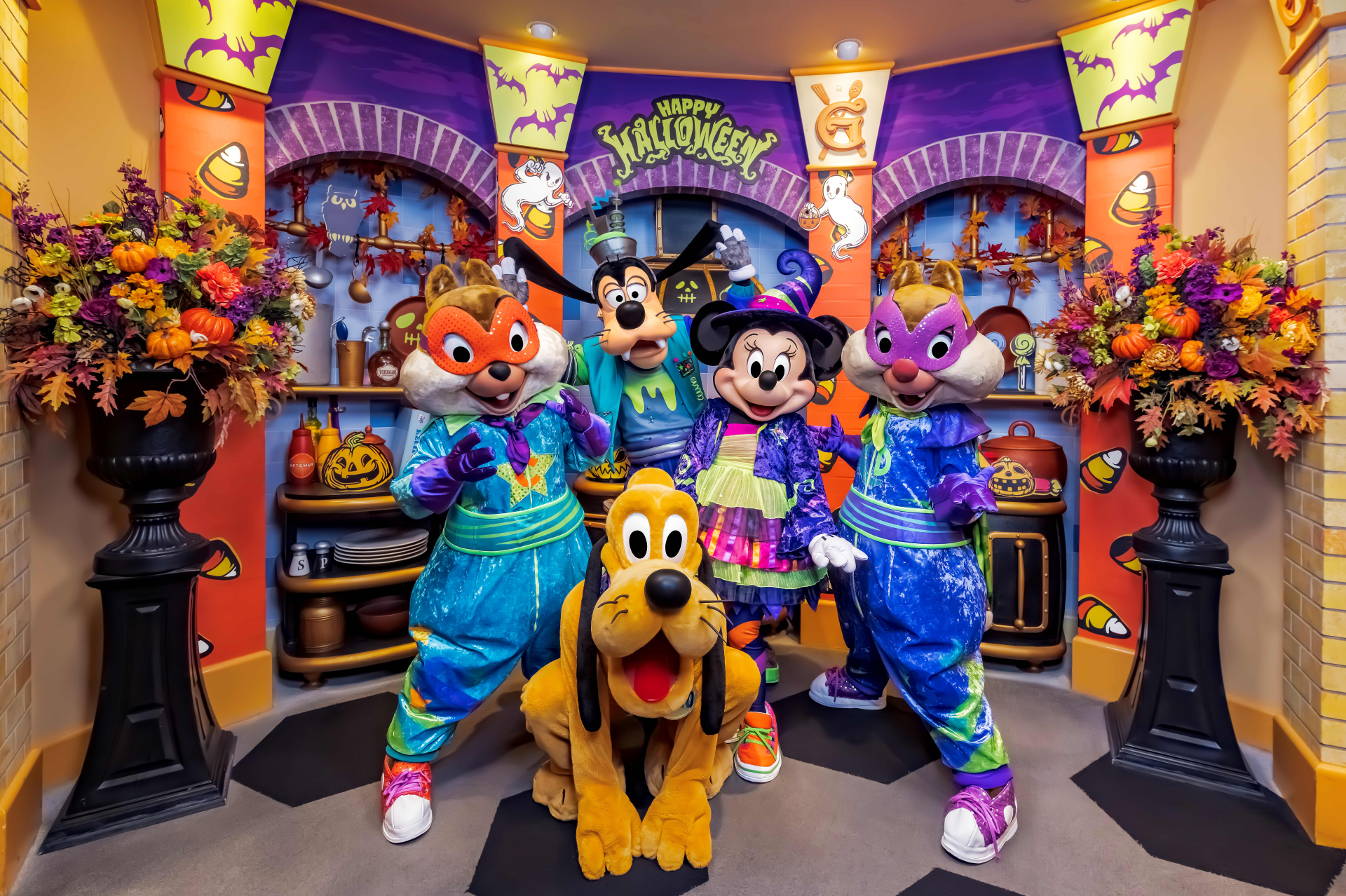 Disneyland Resort Hotels Are All In on Halloween This Year